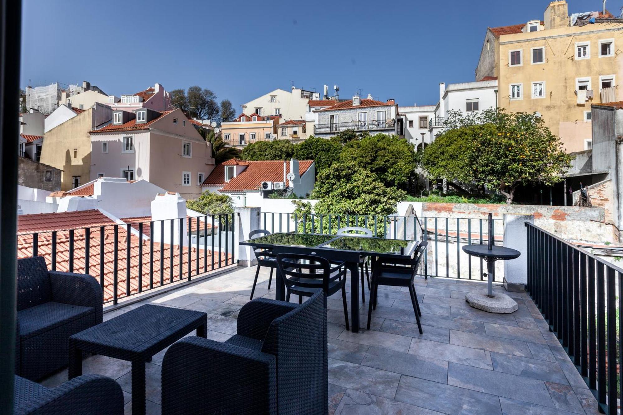 شقة Flh Portas Do Sol Duplex With Terrace Lisboa المظهر الخارجي الصورة